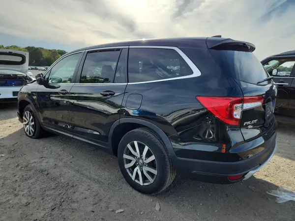 5FNYF6H52MB073737 2021 HONDA PILOT - Image 2