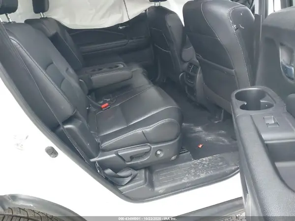 5FNYF6H52MB095995 2021 HONDA PILOT - Image 8