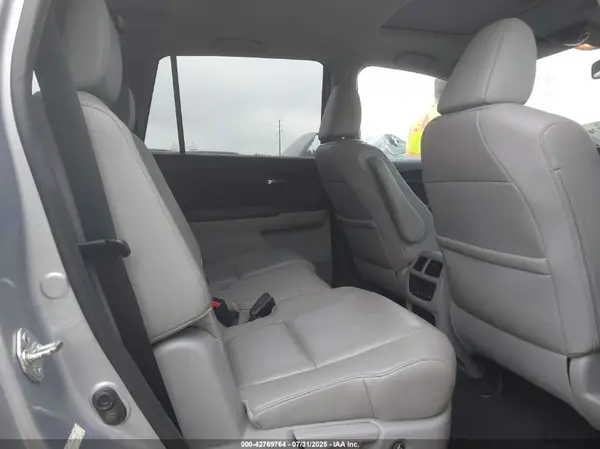 5FNYF6H53GB004317 2016 HONDA PILOT - Image 8