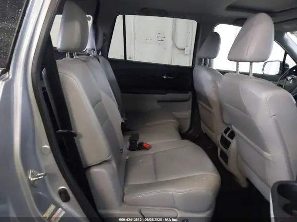 5FNYF6H53GB032747 2016 HONDA PILOT - Image 8