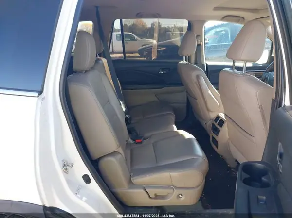 5FNYF6H53GB073444 2016 HONDA PILOT - Image 8