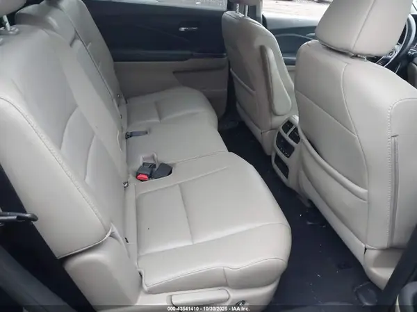 5FNYF6H53GB095623 2016 HONDA PILOT - Image 8