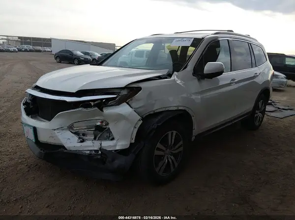 5FNYF6H53HB003637 2017 HONDA PILOT - Image 2