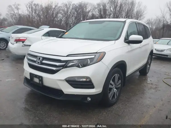 5FNYF6H53HB017232 2017 HONDA PILOT - Image 2
