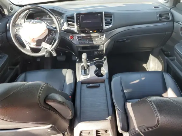 5FNYF6H53HB017893 2017 HONDA PILOT - Image 8