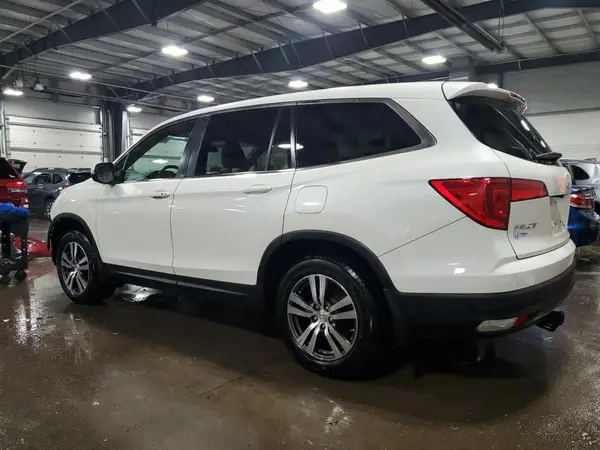 5FNYF6H53HB020454 2017 HONDA PILOT - Image 2