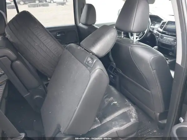5FNYF6H53HB024357 2017 HONDA PILOT - Image 8