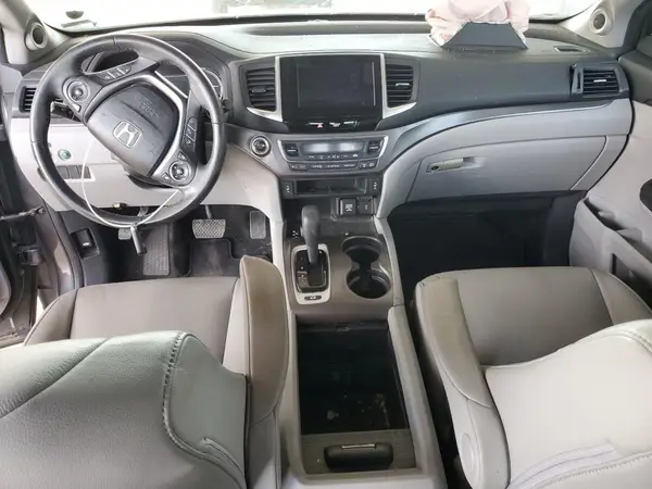 5FNYF6H53HB034502 2017 HONDA PILOT - Image 8