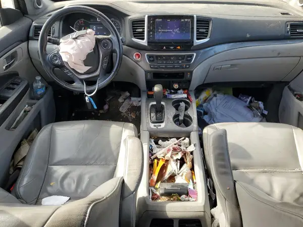5FNYF6H53HB035987 2017 HONDA PILOT - Image 8
