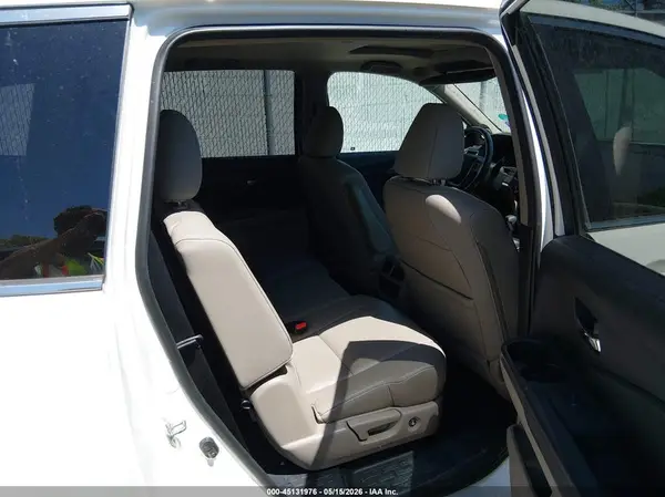 5FNYF6H53HB049789 2017 HONDA PILOT - Image 8