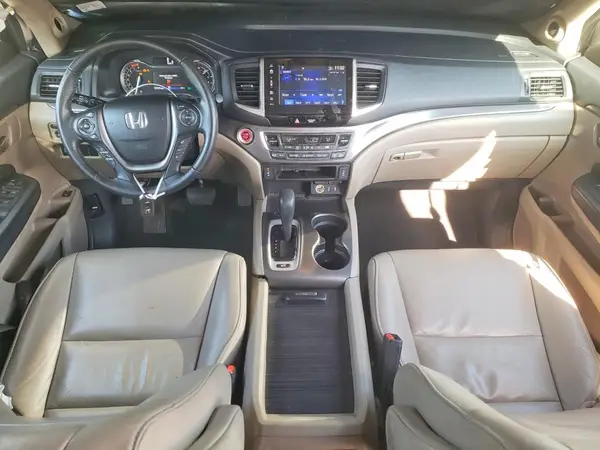 5FNYF6H53HB051591 2017 HONDA PILOT - Image 8