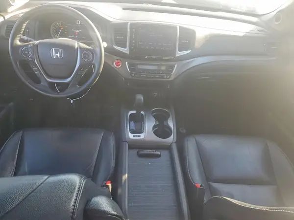 5FNYF6H53HB055026 2017 HONDA PILOT - Image 8
