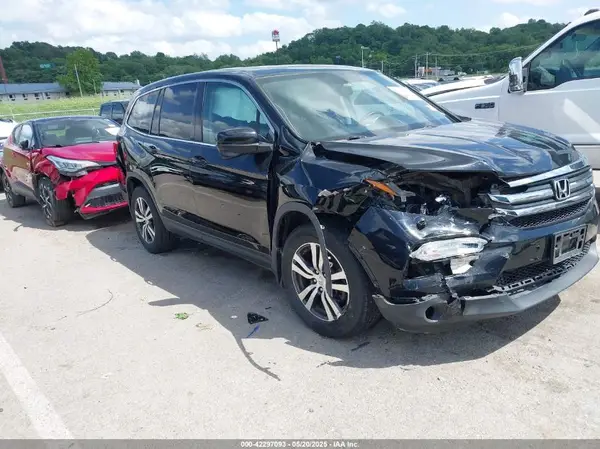 5FNYF6H53HB055897 2017 HONDA PILOT - Image 1