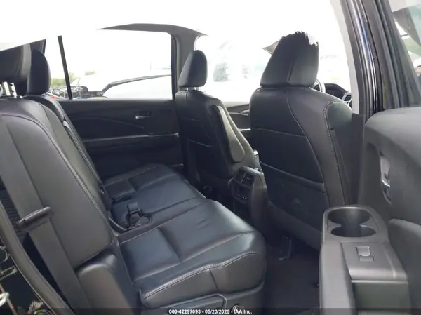 5FNYF6H53HB055897 2017 HONDA PILOT - Image 8