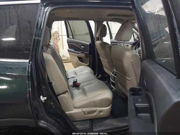 5FNYF6H53HB060727 2017 HONDA PILOT - Image 8