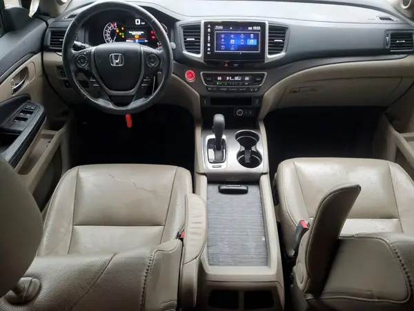 5FNYF6H53HB076748 2017 HONDA PILOT - Image 8
