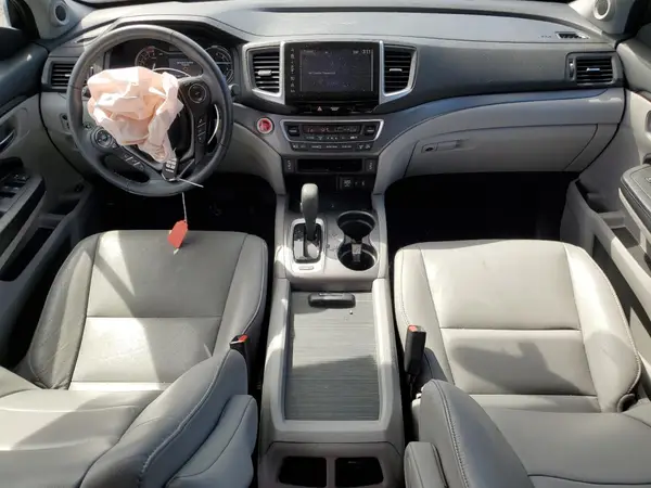 5FNYF6H53HB088155 2017 HONDA PILOT - Image 8
