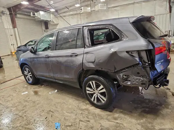 5FNYF6H53JB006835 2018 HONDA PILOT - Image 2