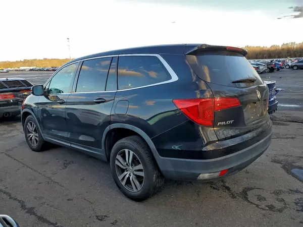 5FNYF6H53JB007550 2018 HONDA PILOT - Image 2
