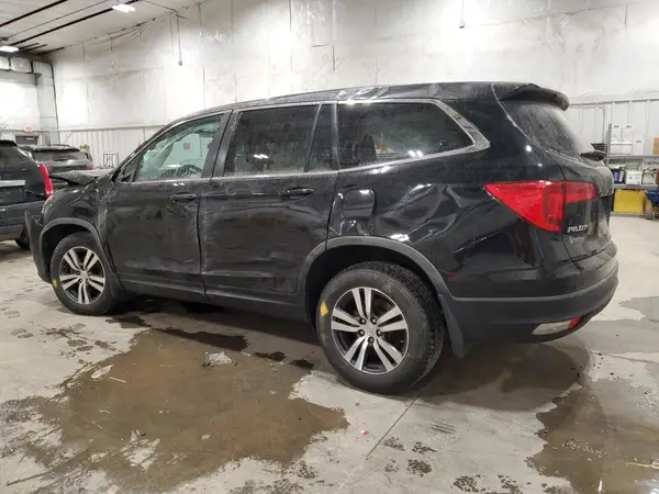5FNYF6H53JB009928 2018 HONDA PILOT - Image 2