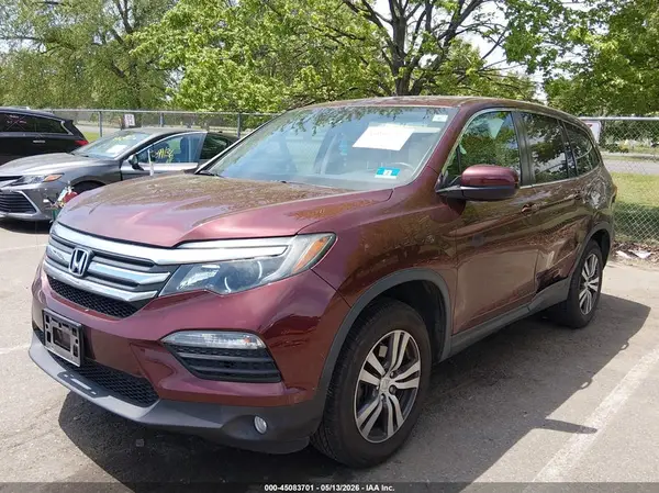 5FNYF6H53JB012361 2018 HONDA PILOT - Image 2