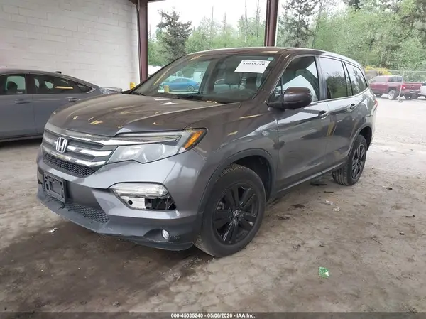 5FNYF6H53JB014692 2018 HONDA PILOT - Image 2