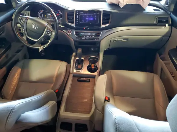 5FNYF6H53JB025787 2018 HONDA PILOT - Image 8