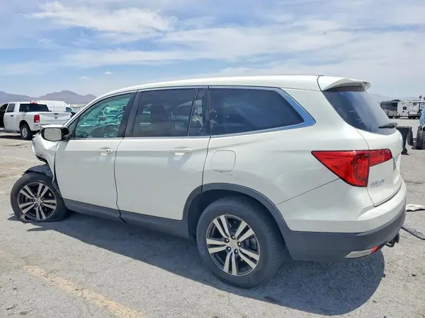 5FNYF6H53JB027023 2018 HONDA PILOT - Image 2