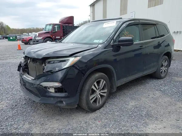 5FNYF6H53JB027829 2018 HONDA PILOT - Image 2