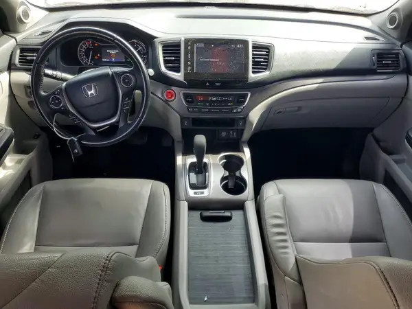 5FNYF6H53JB039415 2018 HONDA PILOT - Image 8