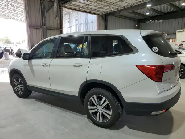 5FNYF6H53JB042251 2018 HONDA PILOT - Image 2