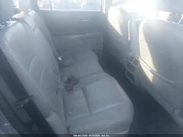 5FNYF6H53JB046364 2018 HONDA PILOT - Image 8
