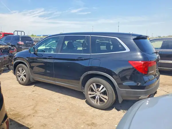 5FNYF6H53JB052147 2018 HONDA PILOT - Image 2