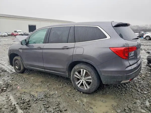5FNYF6H53JB062418 2018 HONDA PILOT - Image 2