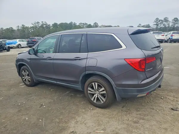 5FNYF6H53JB066095 2018 HONDA PILOT - Image 2