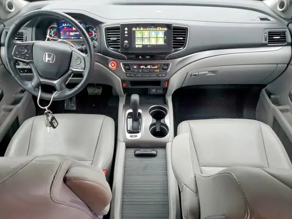 5FNYF6H53KB028674 2019 HONDA PILOT - Image 8