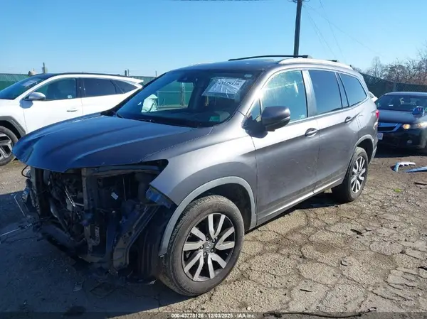 5FNYF6H53KB052781 2019 HONDA PILOT - Image 2
