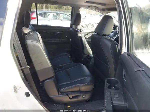 5FNYF6H53KB081892 2019 HONDA PILOT - Image 8