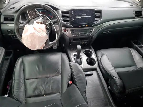 5FNYF6H53KB100991 2019 HONDA PILOT - Image 8