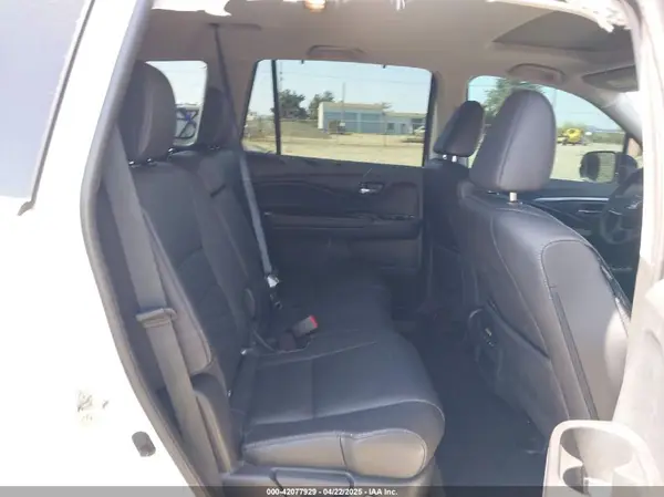 5FNYF6H53LB028370 2020 HONDA PILOT - Image 8