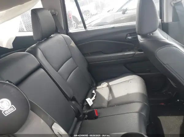5FNYF6H53MB097089 2021 HONDA PILOT - Image 8