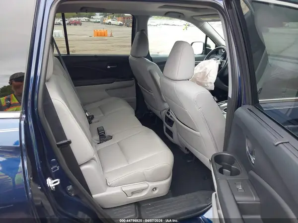 5FNYF6H53NB008963 2022 HONDA PILOT - Image 8