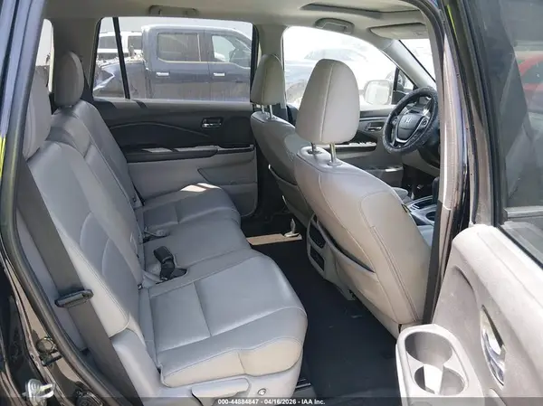 5FNYF6H54GB005752 2016 HONDA PILOT - Image 8
