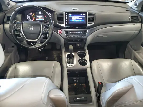 5FNYF6H54HB000102 2017 HONDA PILOT - Image 8
