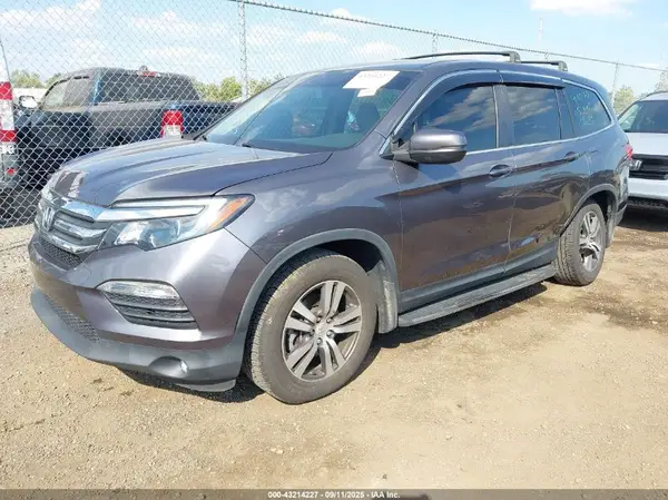 5FNYF6H54HB014405 2017 HONDA PILOT - Image 2