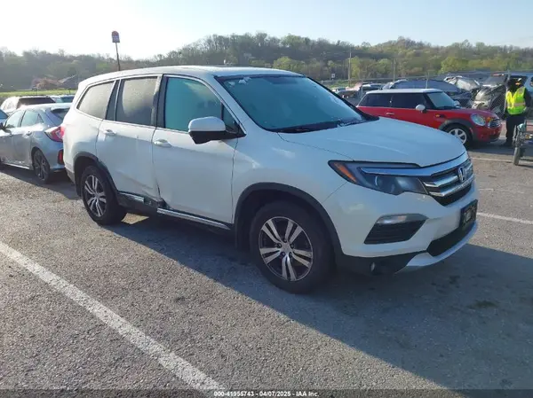 5FNYF6H54HB015814 2017 HONDA PILOT - Image 1
