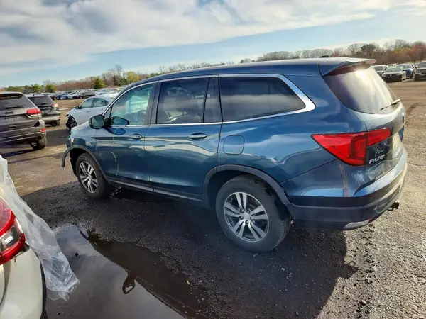 5FNYF6H54HB016722 2017 HONDA PILOT - Image 2