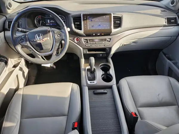 5FNYF6H54HB016722 2017 HONDA PILOT - Image 8