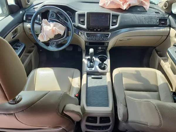 5FNYF6H54HB017126 2017 HONDA PILOT - Image 8