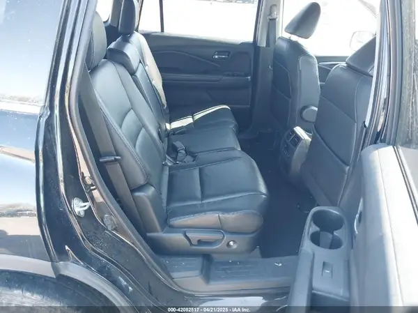 5FNYF6H54HB024349 2017 HONDA PILOT - Image 8